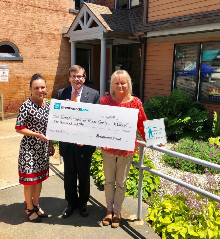 Brentwood Bank president Tom Bailey presents a check to Women's Center of Beaver County